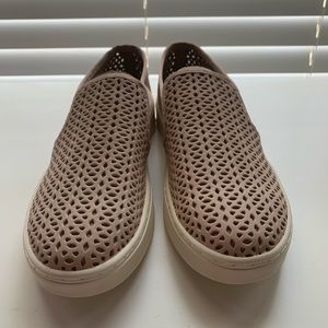 Sofft slip on shoe